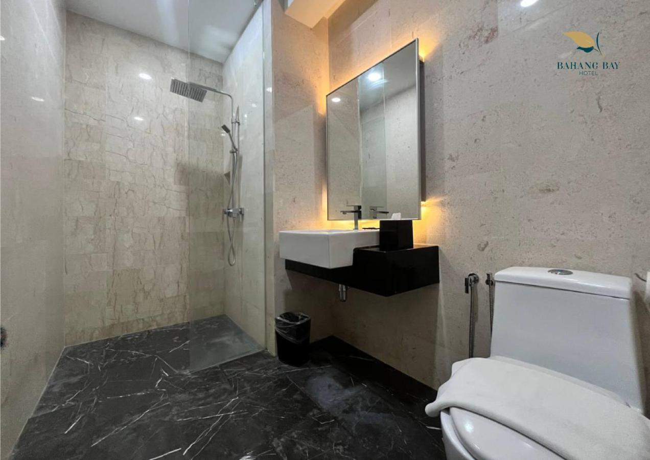 טלוק בהאנג Bahang Bay Hotel מראה חיצוני תמונה