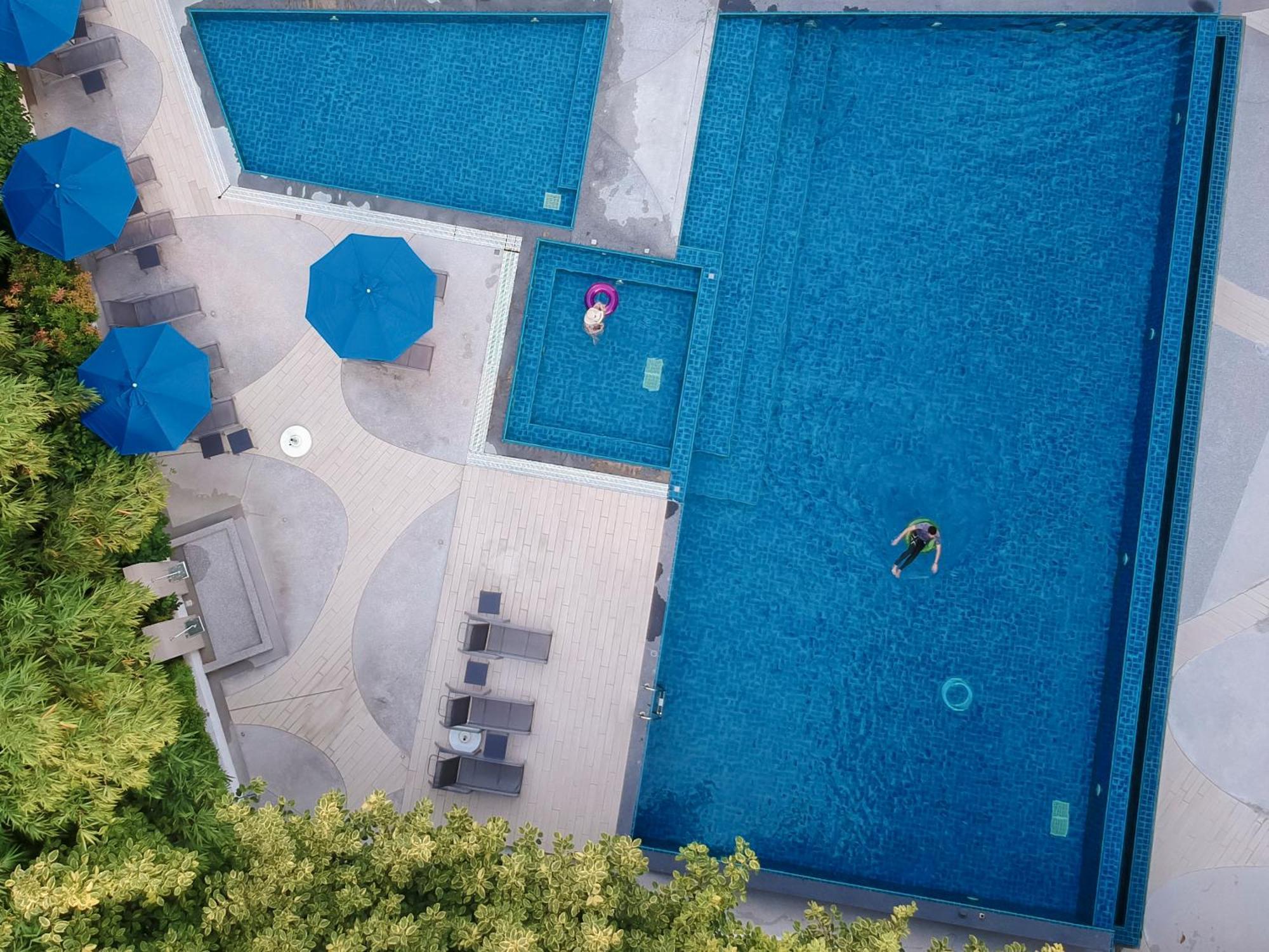 טלוק בהאנג Bahang Bay Hotel מראה חיצוני תמונה