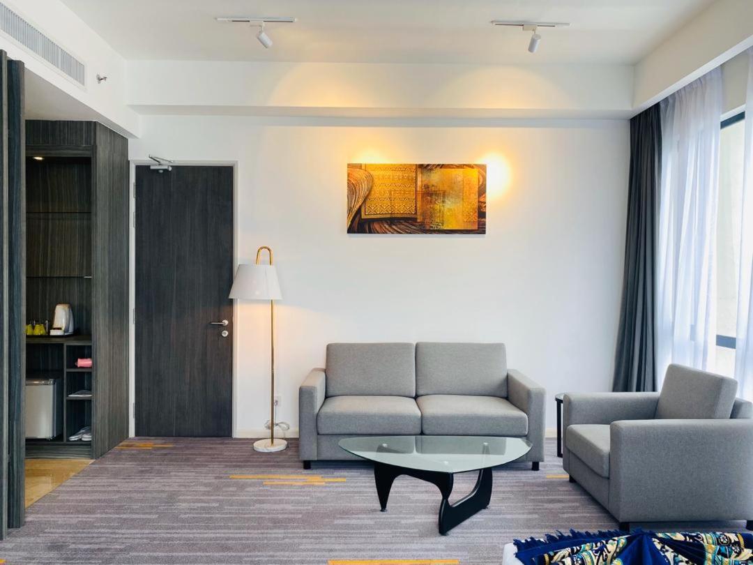 טלוק בהאנג Bahang Bay Hotel מראה חיצוני תמונה